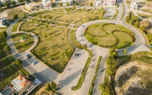 10 marla plot for sale in lahore
